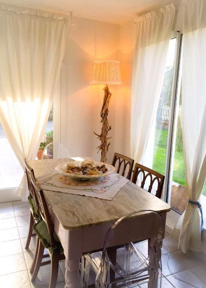 Le Pinette Bed & Breakfast Ameglia Ngoại thất bức ảnh