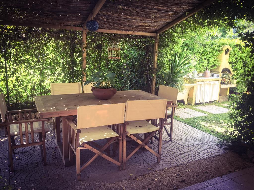 Le Pinette Bed & Breakfast Ameglia Ngoại thất bức ảnh